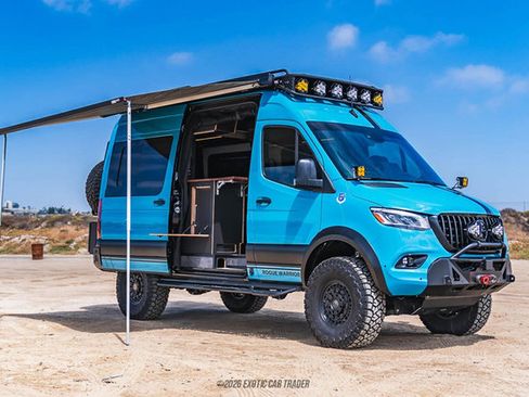 Used 2024 Mercedes-Benz Sprinter 2500 image 13