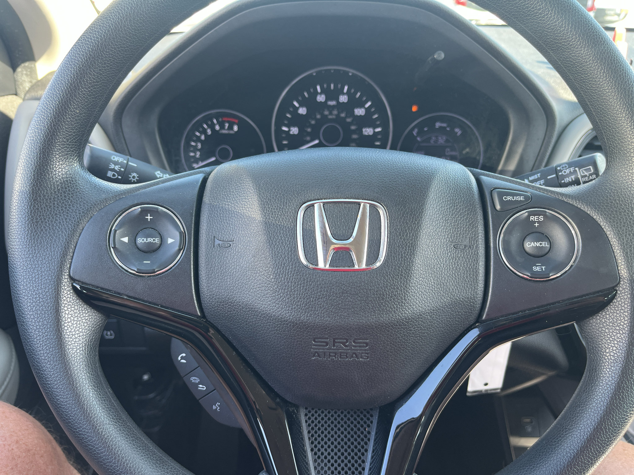 Used 2021 Honda HR-V LX image 19