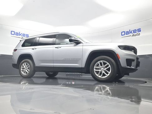 Used 2024 Jeep Grand Cherokee L Laredo RWD image 35