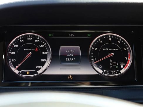Used 2015 Mercedes-Benz S 63 AMG 4MATIC Sedan w/ Driver Assistance Package image 26