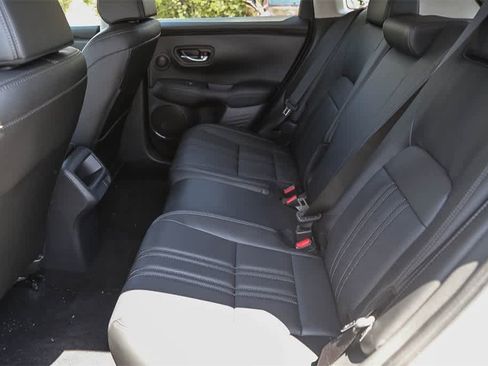 New 2026 Honda HR-V EX-L image 18