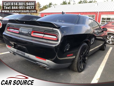 Used 2015 Dodge Challenger R/T w/ Quick Order Package 22B R/T image 5