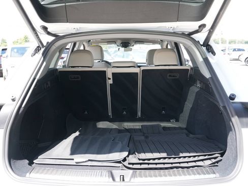 Used 2025 Audi Q5 Premium Plus w/ Premium Plus AWD/4WD image 15