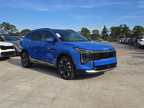 New 2026 Kia Sportage SX image 2