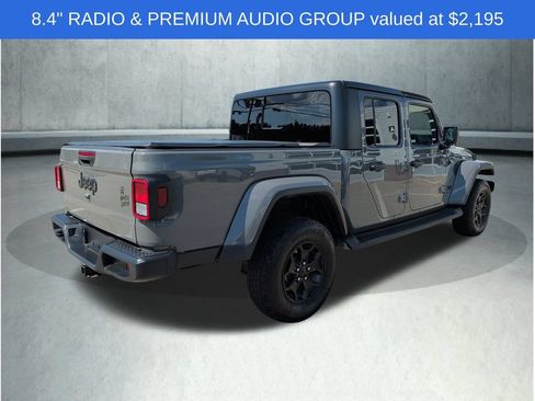 Used 2022 Jeep Gladiator Sport AWD/4WD image 7