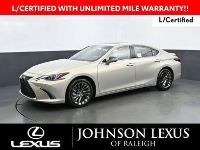 Used 2025 Lexus ES 300h w/ Technology Package