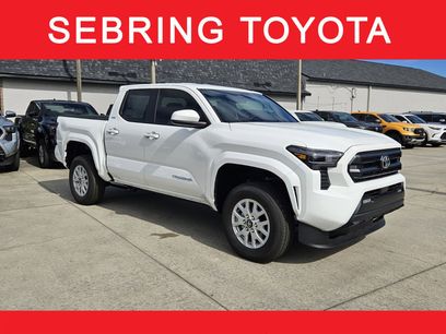 New 2025 Toyota Tacoma SR5