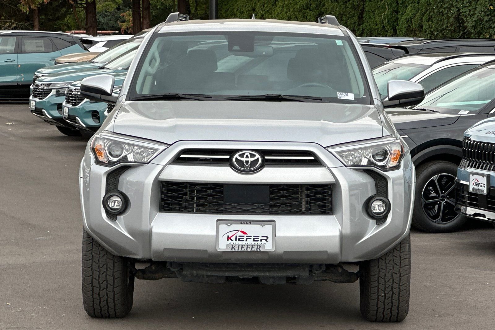 Used 2024 Toyota 4Runner SR5 AWD/4WD image 9