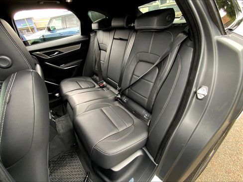 New 2026 Jaguar F-PACE R-Dynamic S image 11