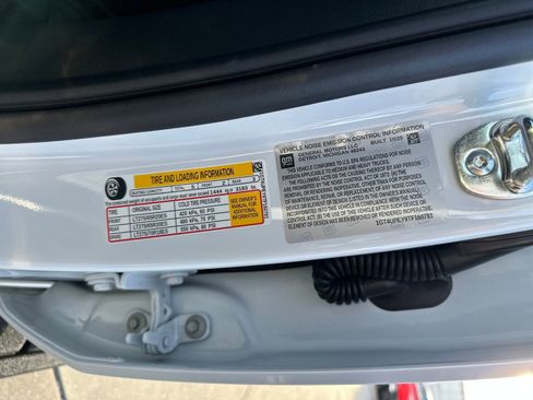 New 2026 GMC Sierra 2500 AT4 w/ AT4 Premium Plus Package image 28