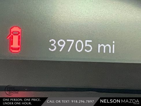 Used 2021 Jeep Cherokee Latitude Lux w/ Sun & Sound Group image 23