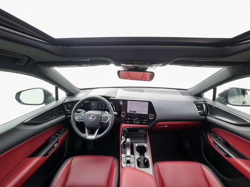 Used 2024 Lexus NX 250 FWD w/ Cold Area Package image 11