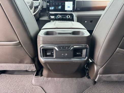 Certified 2025 GMC Sierra 2500 Denali AWD/4WD image 22