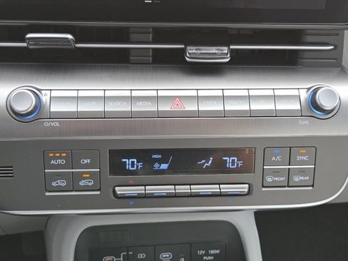 New 2026 Hyundai Kona SEL Sport AWD/4WD image 34