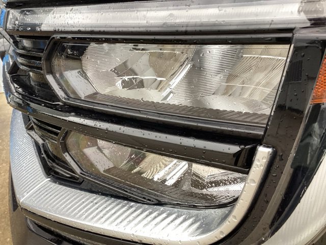 Used 2025 Ford Expedition Max Platinum AWD/4WD image 6
