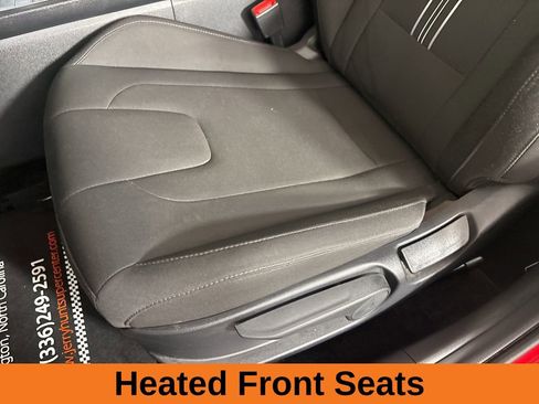 Used 2025 Hyundai Elantra SEL image 12