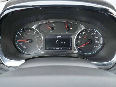 Used 2023 Chevrolet Traverse LT AWD/4WD image 37