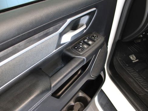 Used 2021 RAM 1500 Big Horn AWD/4WD image 30