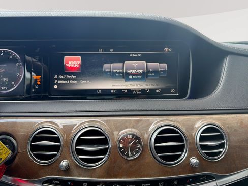 Used 2015 Mercedes-Benz S 550 4MATIC Sedan image 12