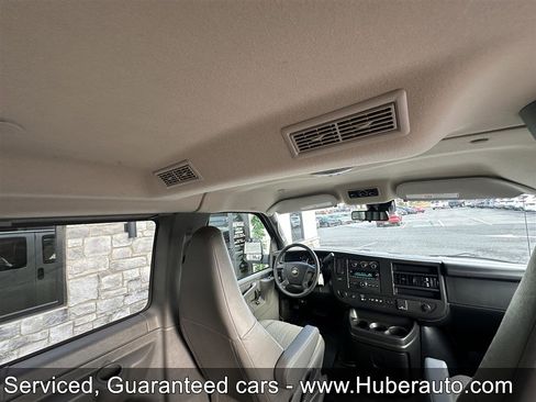 Used 2023 Chevrolet Express 3500 LT w/ LT Preferred Equipment Group image 21