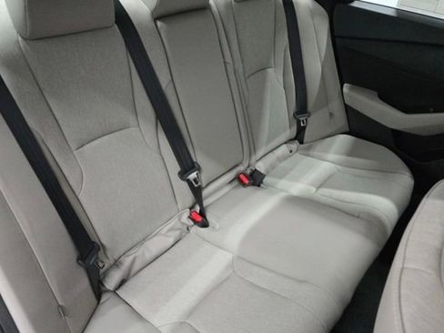 Used 2025 Honda Accord SE image 19