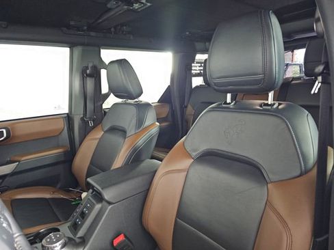 Used 2023 Ford Bronco Outer Banks w/ Sasquatch Package image 25