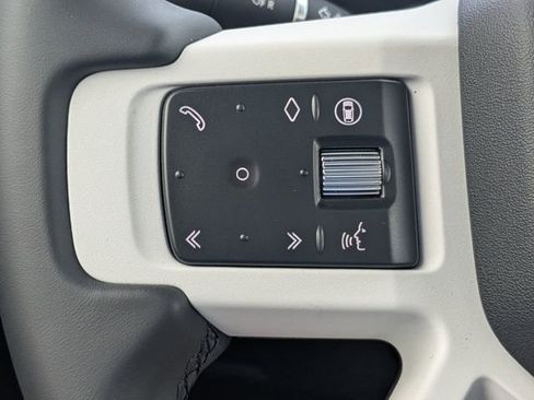 New 2026 Land Rover Defender 110 X-Dynamic SE AWD/4WD image 26