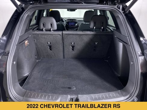 Certified 2022 Chevrolet TrailBlazer RS w/ Sun and Liftgate Package FWD image 15
