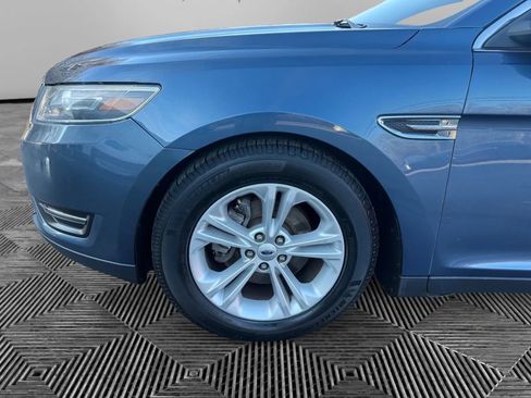 Used 2018 Ford Taurus SEL w/ Equipment Group 201A image 18