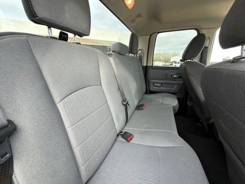 Used 2024 RAM 1500 Classic SLT image 27