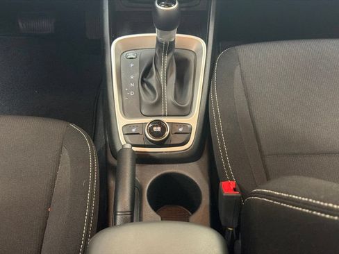 Certified 2026 Hyundai Venue SEL FWD image 16