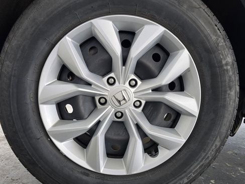 Used 2025 Honda CR-V LX image 40