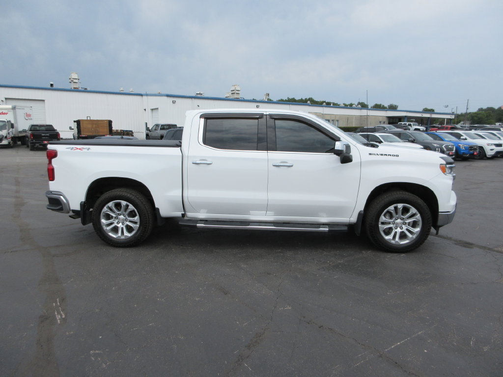 Certified 2023 Chevrolet Silverado 1500 LTZ w/ LTZ Premium Package AWD/4WD image 5