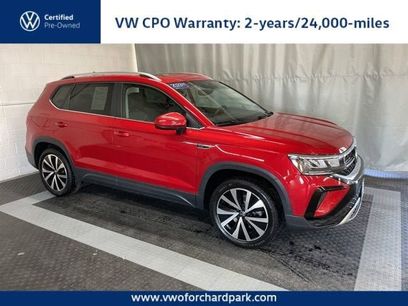 Certified 2023 Volkswagen Taos SE w/ Panoramic Sunroof Package
