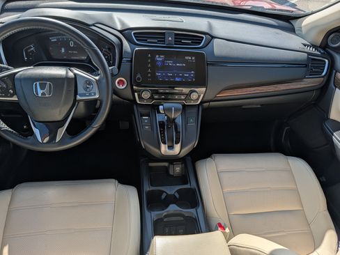 Used 2018 Honda CR-V Touring image 10