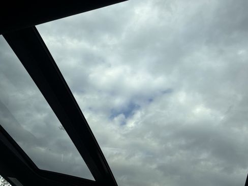 Used 2023 Ford Expedition Max Limited image 24