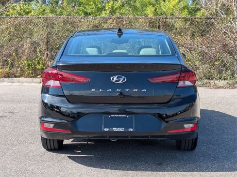 Used 2020 Hyundai Elantra Value Edition w/ Cargo Package (C1) image 4