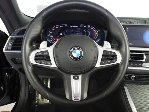 Used 2023 BMW M440i Convertible w/ Premium Package image 27