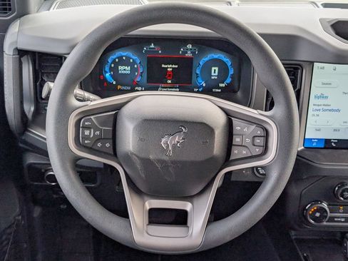 New 2026 Ford Bronco 4-Door AWD/4WD image 9