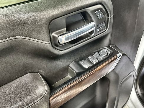 Used 2022 GMC Sierra 1500 SLT image 14
