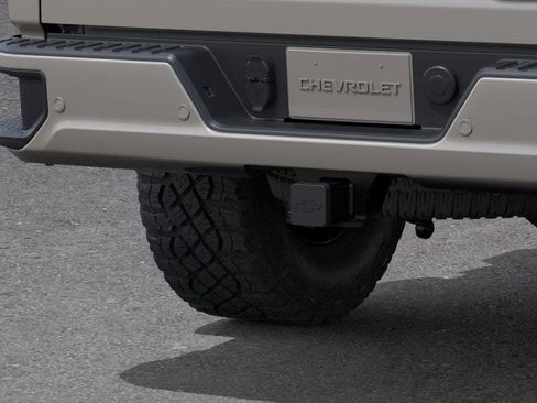 New 2026 Chevrolet Silverado 2500 ZR2 image 38