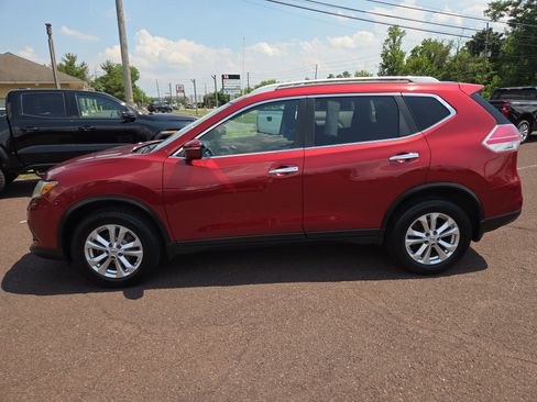 Used 2015 Nissan Rogue SV AWD/4WD image 6