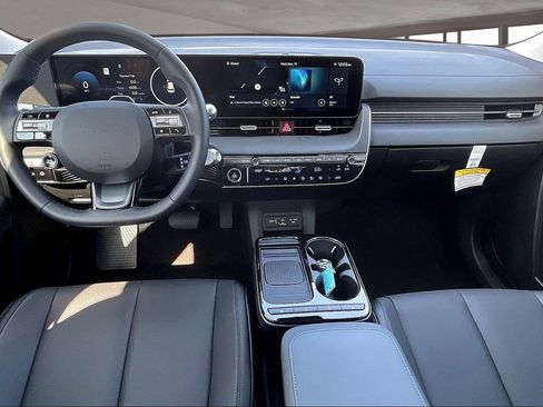 New 2026 Hyundai Ioniq 5 SEL image 5