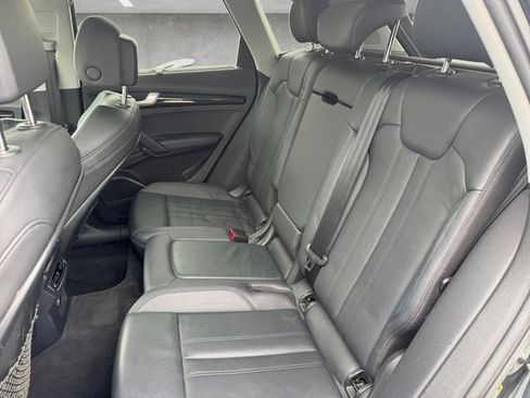 Used 2018 Audi Q5 2.0T Premium Plus w/ Premium Plus Package image 22