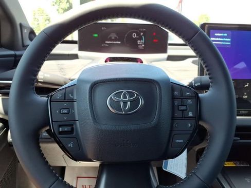 New 2026 Toyota C-HR w/ Cold Weather Package AWD/4WD image 18