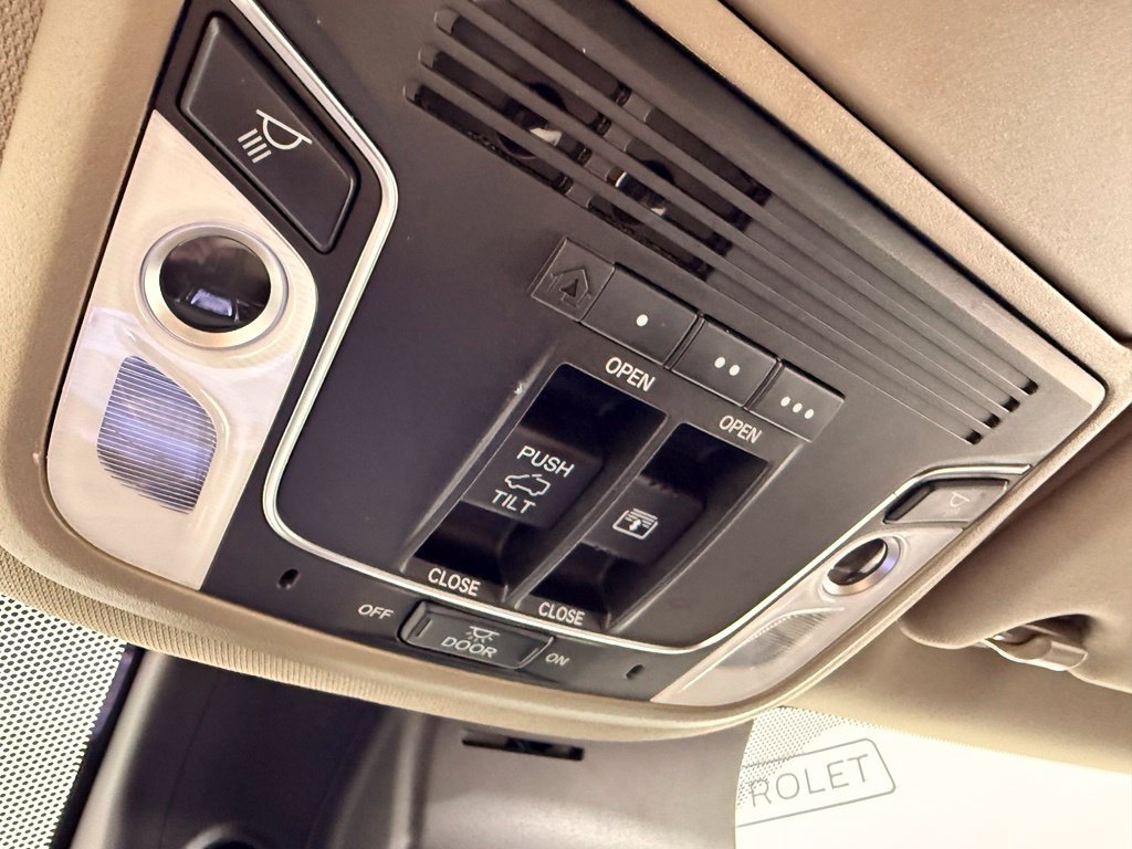 Used 2018 Honda Pilot Elite image 43