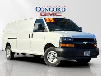 Used 2023 Chevrolet Express 2500 Extended w/ Driver Convenience Package video 2