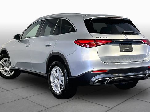 New 2026 Mercedes-Benz GLC 300 4MATIC image 3