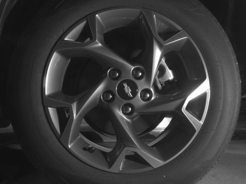 Used 2025 Chevrolet Trax LT w/ LT Convenience Package image 12