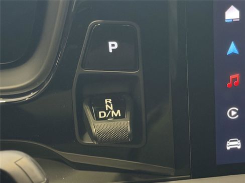 Certified 2025 Porsche Cayenne GTS image 18